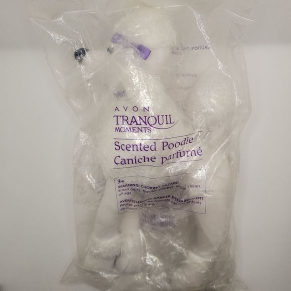 Avon Tranquil Moments Plush Poodle White Scented NIP - Picture 2 of 8